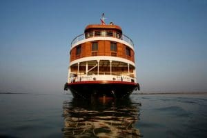 River vessel Paukan 2007.