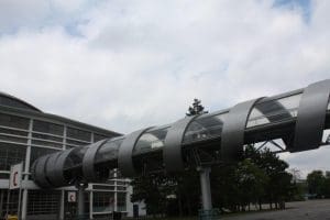 Elevated passage linking Pavilions A and C