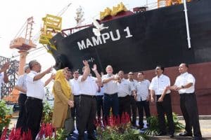 Doves released to commemorate the MaMPU 1 Sail Away Ceremony